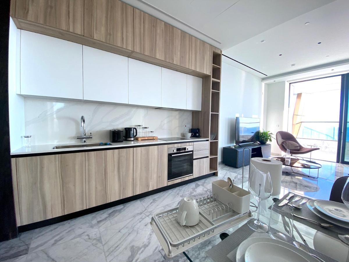 Luxury Private Apartments - Лимасол Экстерьер фото